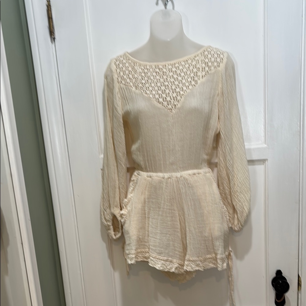 Jen’s Pirate Booty cream gauze and lace romper x small
